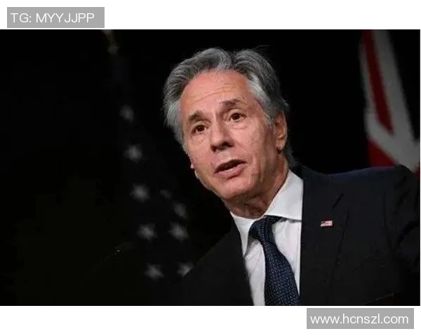 伊朗足球明星长发造型引发热议展现个性与风格的完美结合